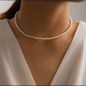 Faux Pearl Choker